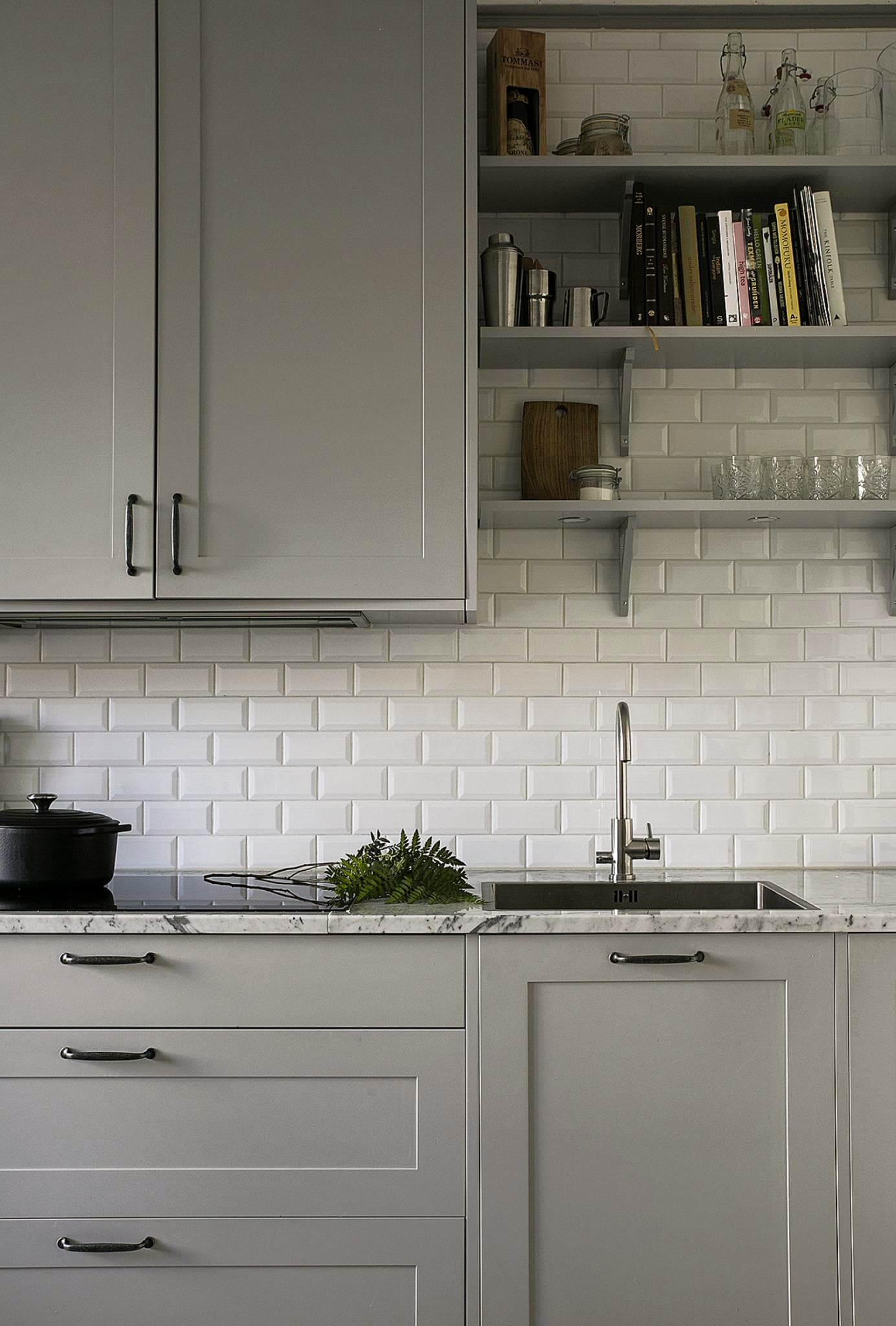grått kök inspiration